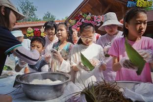 梦剧场克星！萨拉赫连续4次客战曼联都有进球，成历史首人